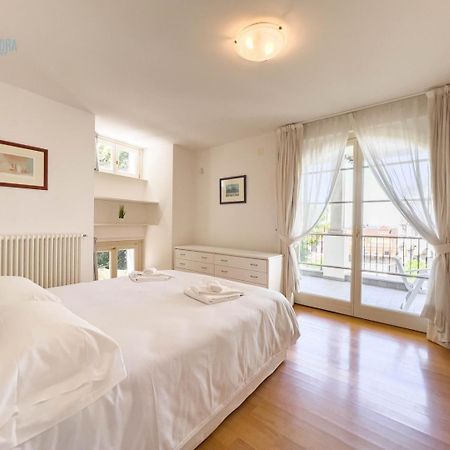 Cattedrale 5 Tirabora Short Rent Apartment Триест Екстериор снимка