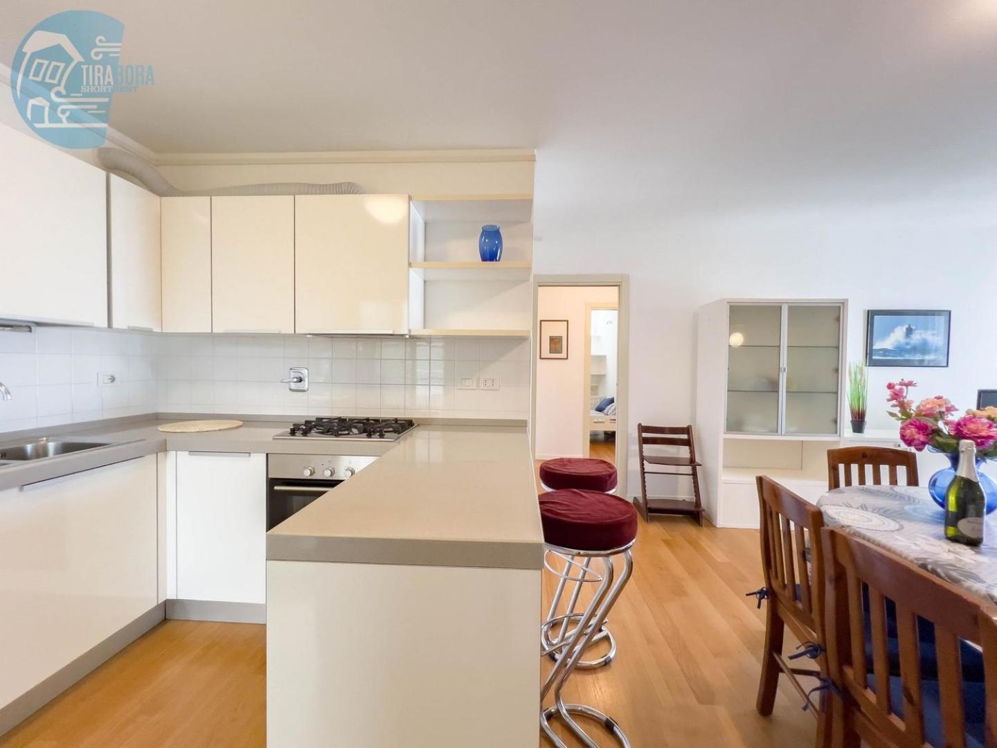 Cattedrale 5 Tirabora Short Rent Apartment Триест Екстериор снимка