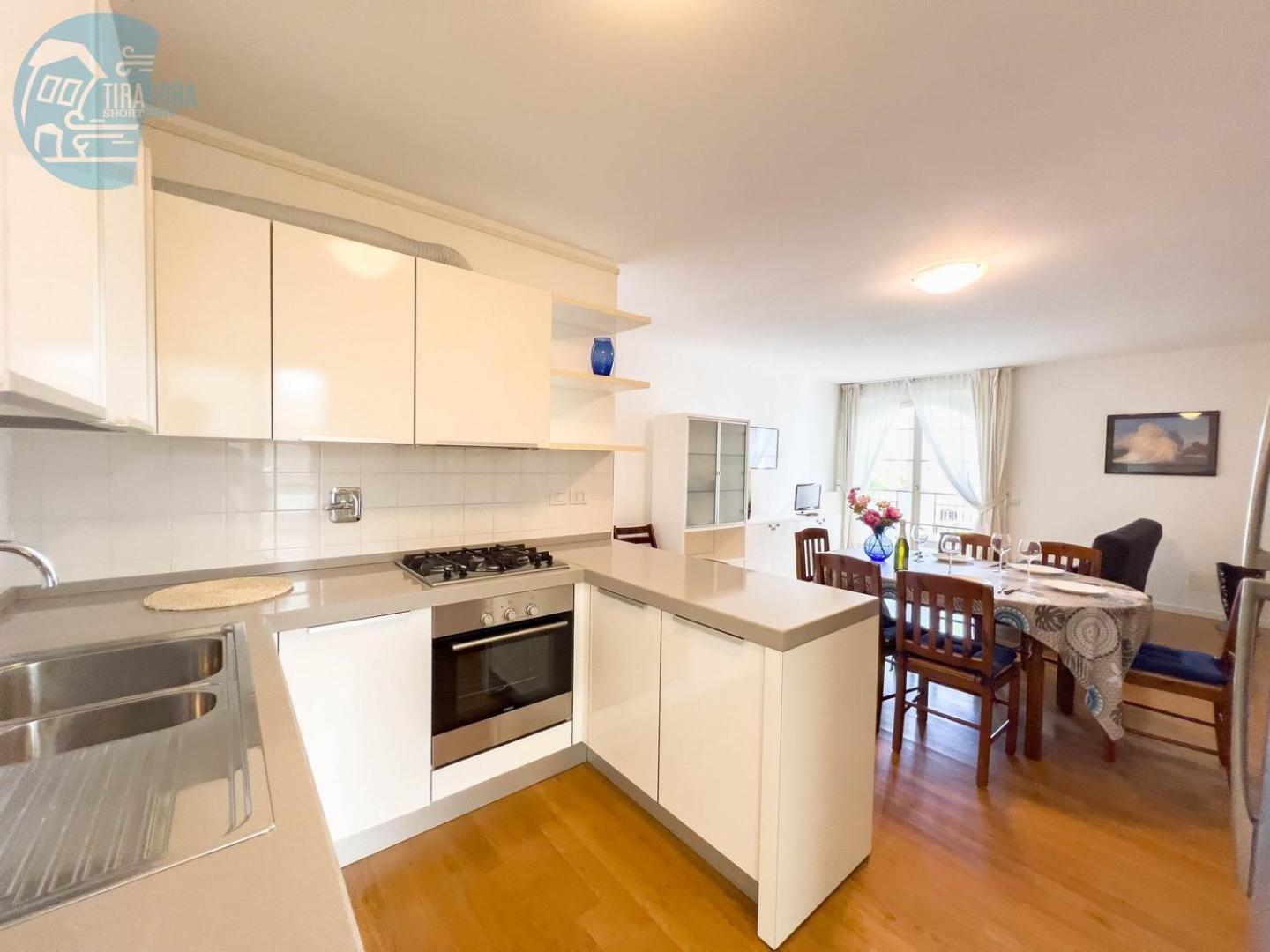Cattedrale 5 Tirabora Short Rent Apartment Триест Екстериор снимка